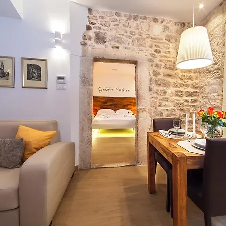 Apartment Golden Palace Split